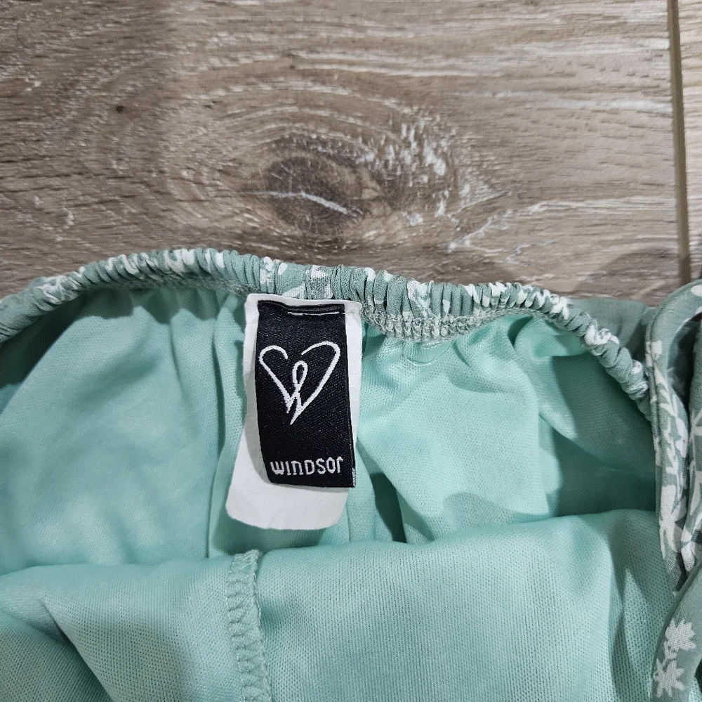 Windsor Rompers - Picture 7 of 9